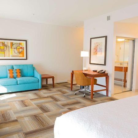 Hampton Inn & Suites Riverside/Corona East Exteriér fotografie
