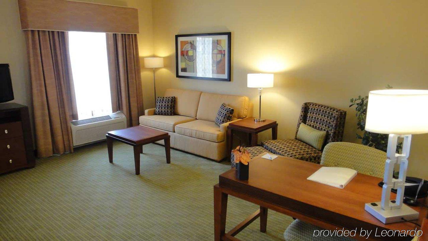Hampton Inn & Suites Riverside/Corona East Pokoj fotografie