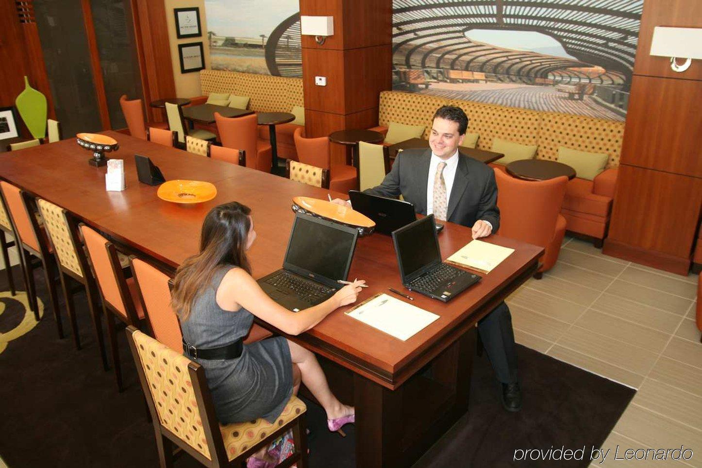 Hampton Inn & Suites Riverside/Corona East Zařízení fotografie